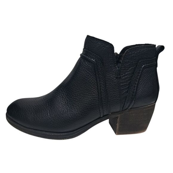 Cobb Hill Anisa V Cut Western Goth Boots Block Heel Sz 8 Black - Picture 8 of 17